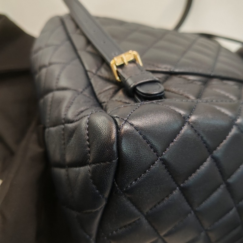 Chanel Urban spirit backpack Navy colour-25