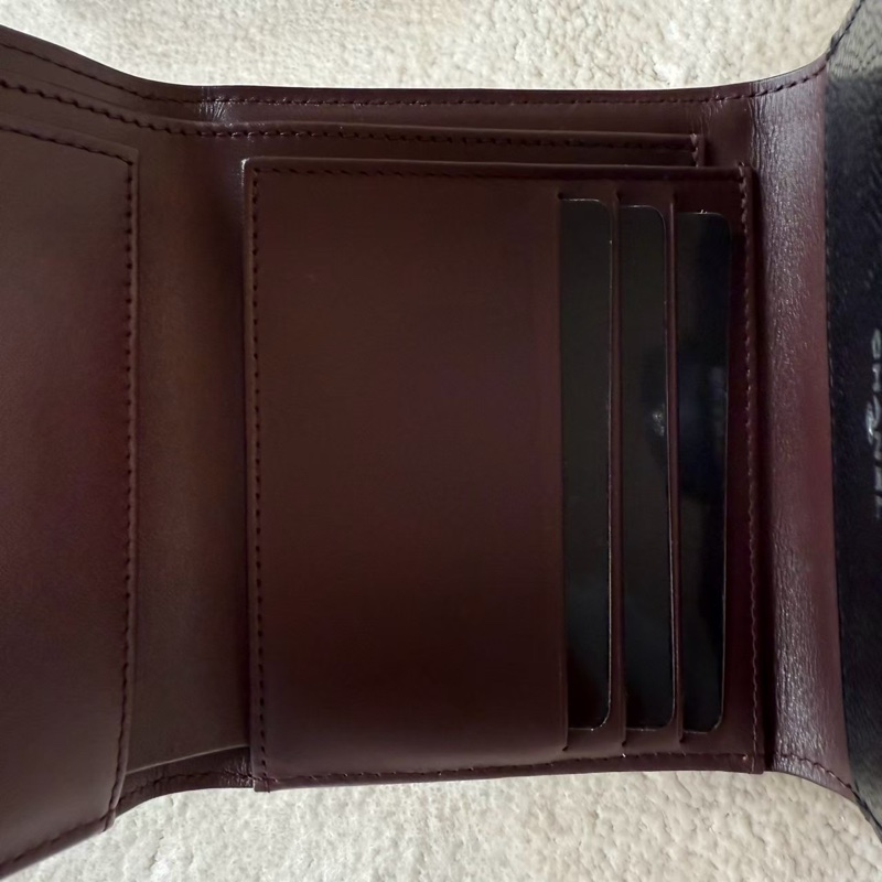 CHANEL 經典雙C logo黑色荔枝牛皮三折短夾-4