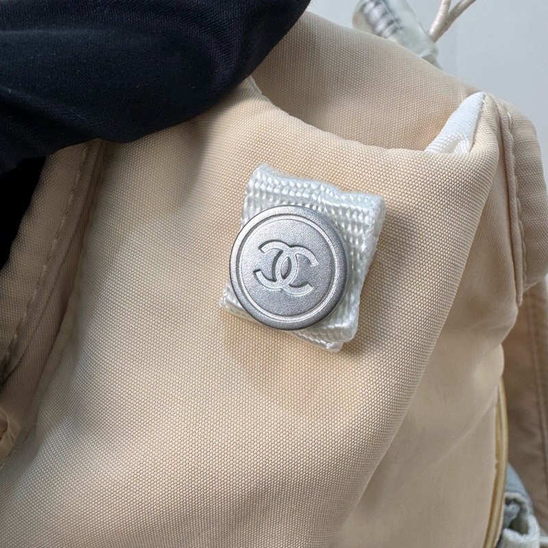 CHANEL 多功能帆布肩背包-19