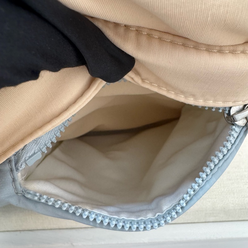 CHANEL 多功能帆布肩背包-23