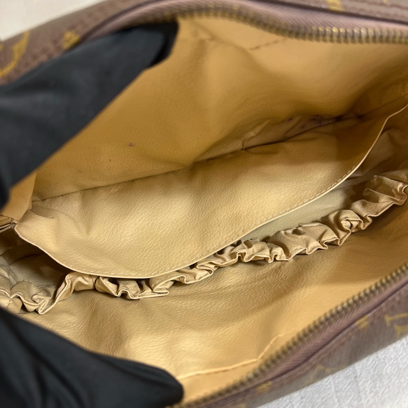 Louis Vuitton 經典手拿包-17