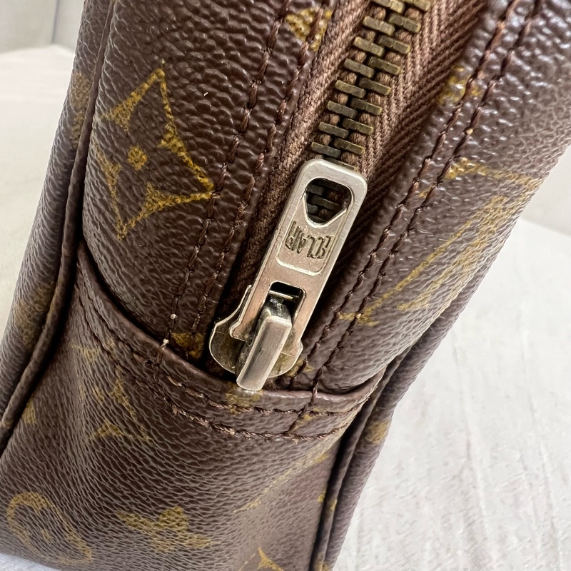 Louis Vuitton 經典手拿包-20