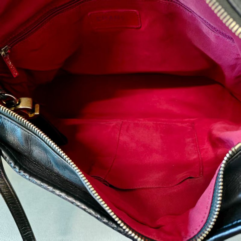 Chanel 流浪袋 Gabrielle系列 大號 黑色牛皮-9