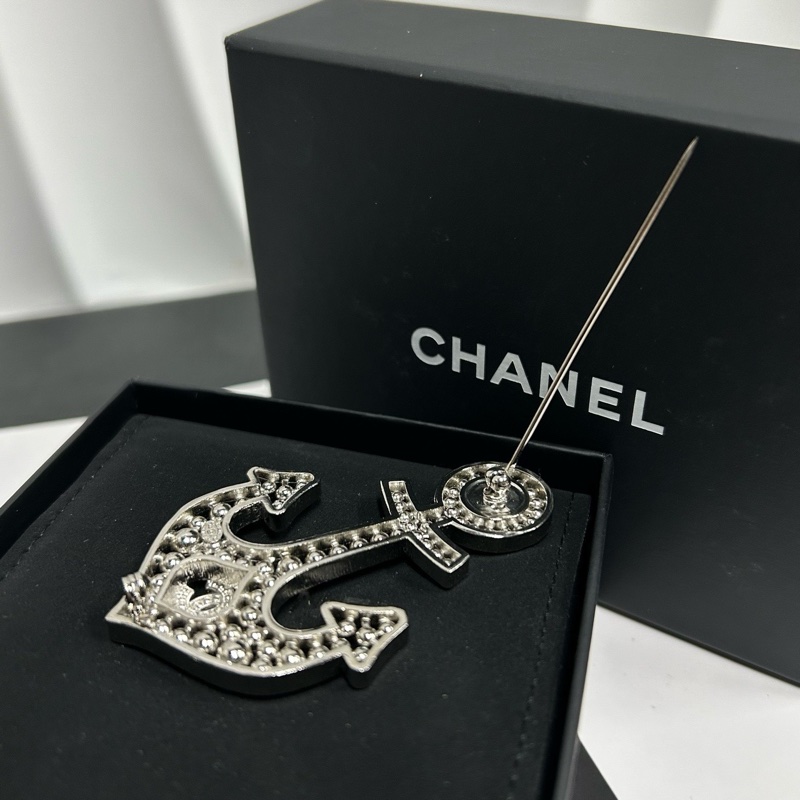 Chanel 銀色 船錨胸針 尺寸約7cm-2