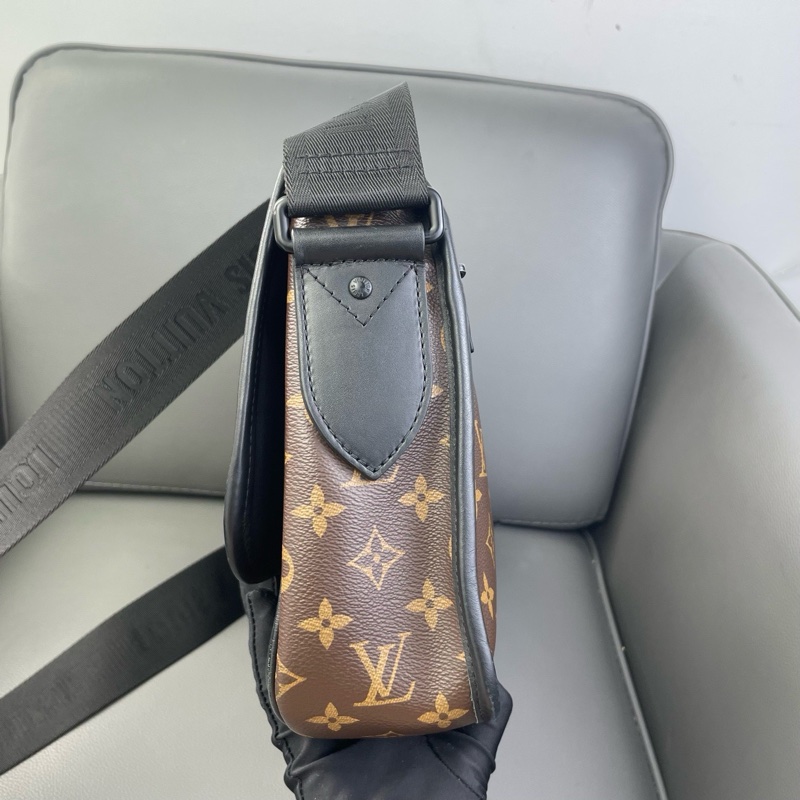 LV Archy郵差包 芯片款 可調節肩帶設計 單肩斜挎兩用 尺寸約33*23*8 ~-3