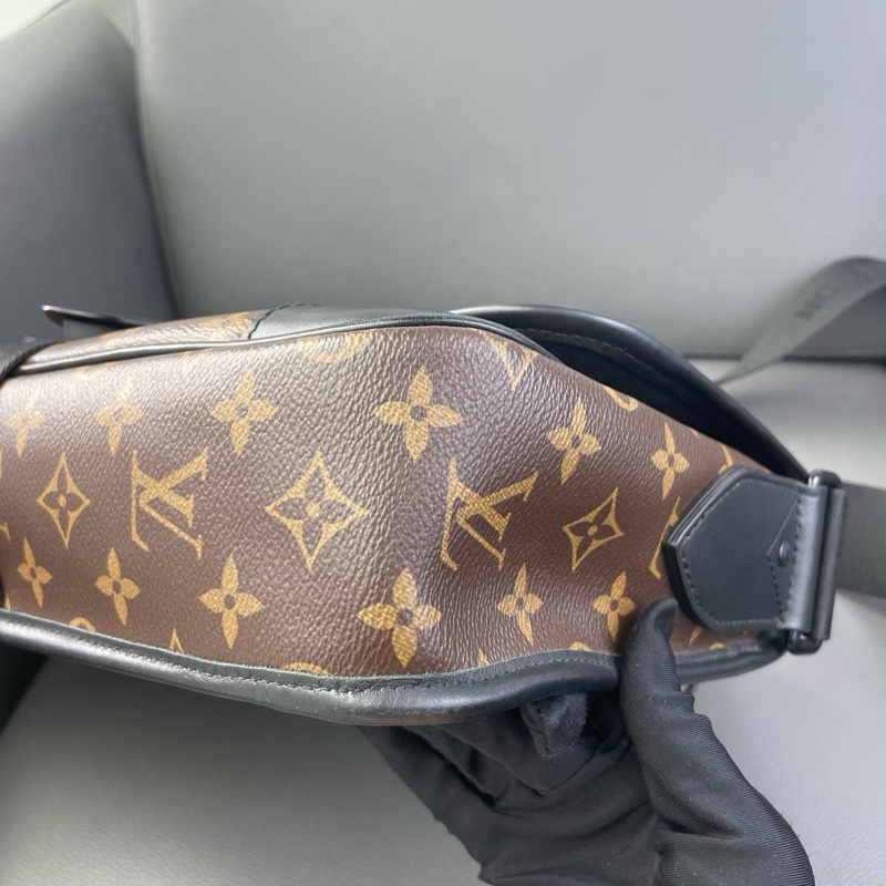 LV Archy郵差包 芯片款 可調節肩帶設計 單肩斜挎兩用 尺寸約33*23*8 ~-6