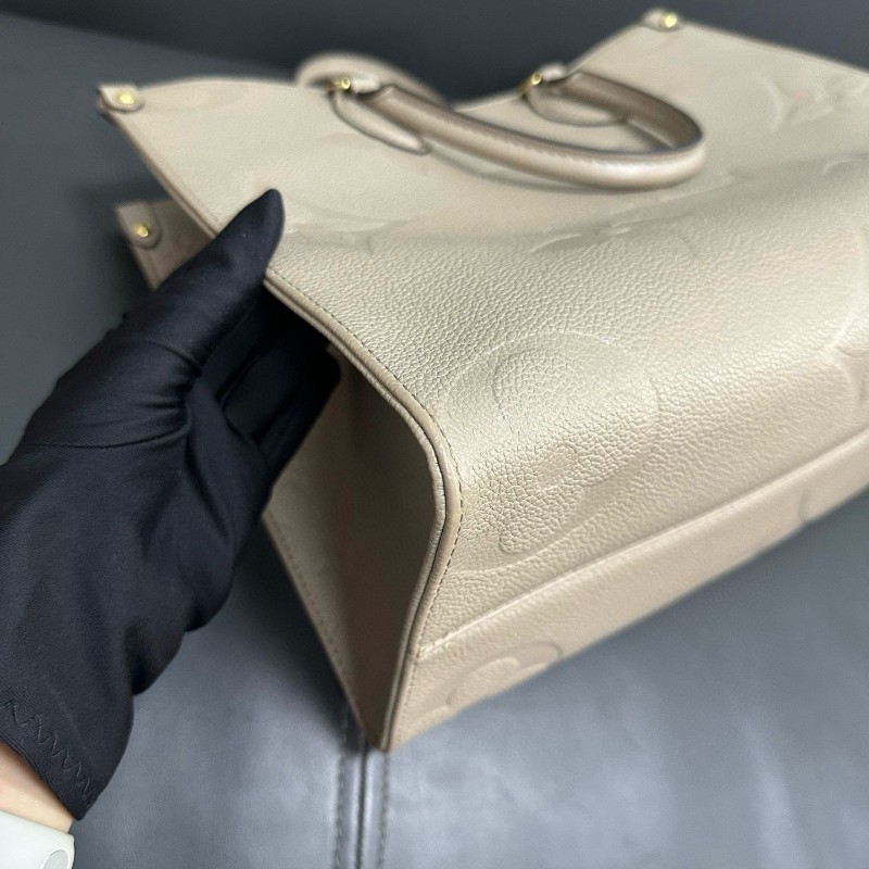 LV onthego medium 全皮大象灰 中號-10