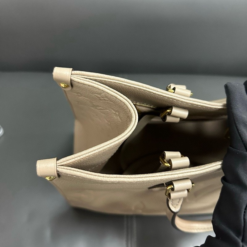 LV onthego medium 全皮大象灰 中號-15