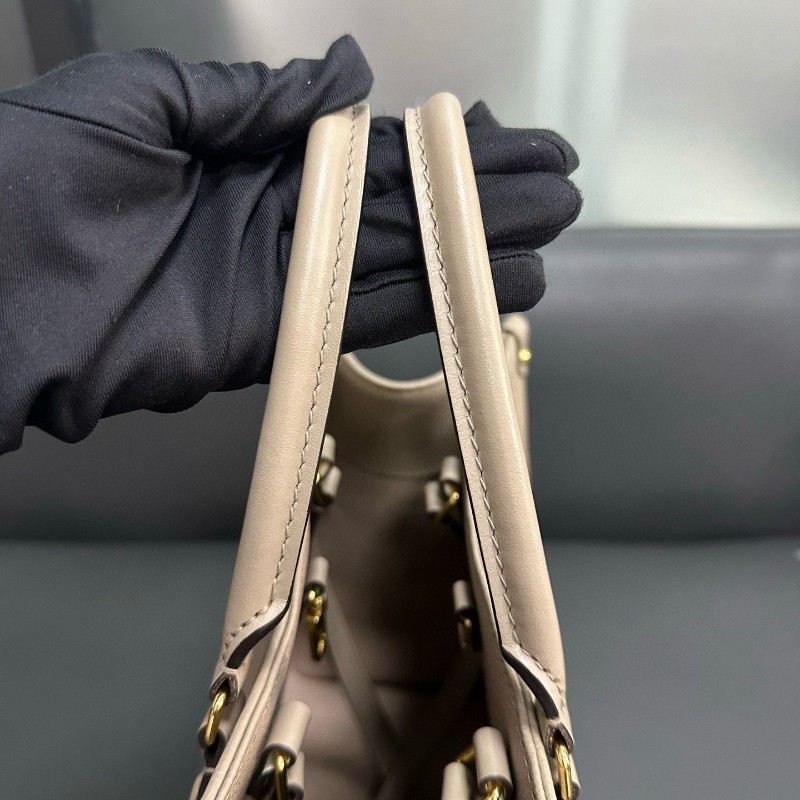 LV onthego medium 全皮大象灰 中號-21