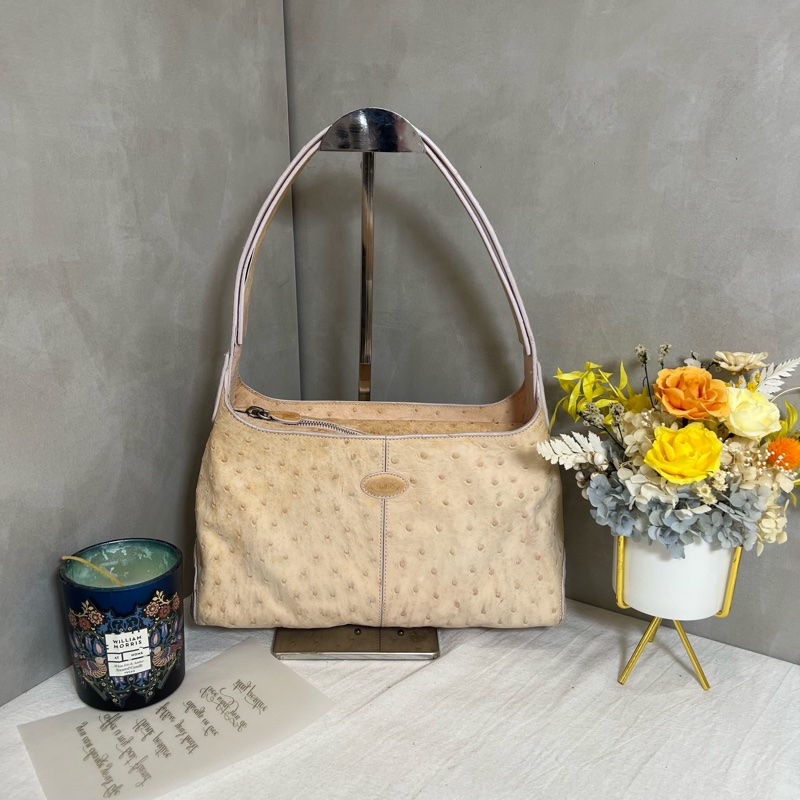 TOD'S 膚色液下包-1
