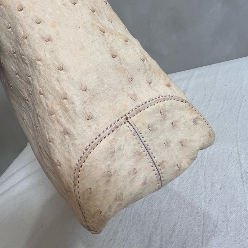 TOD'S 膚色液下包-13