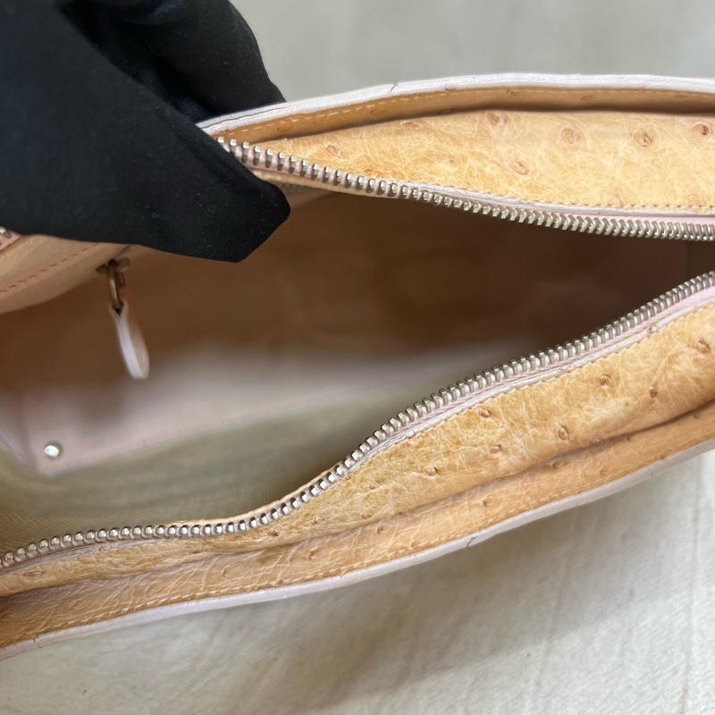 TOD'S 膚色液下包-19