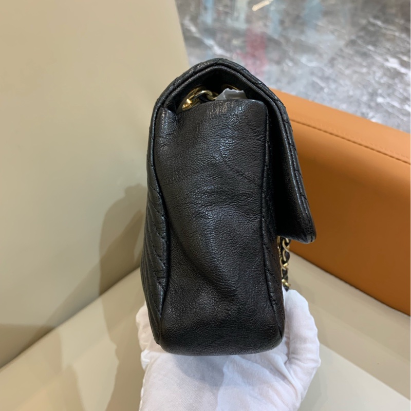 Chanel香奈兒 黑金倒v紋翻蓋鏈條包香奈兒口蓋包季節款單肩包斜背包-2