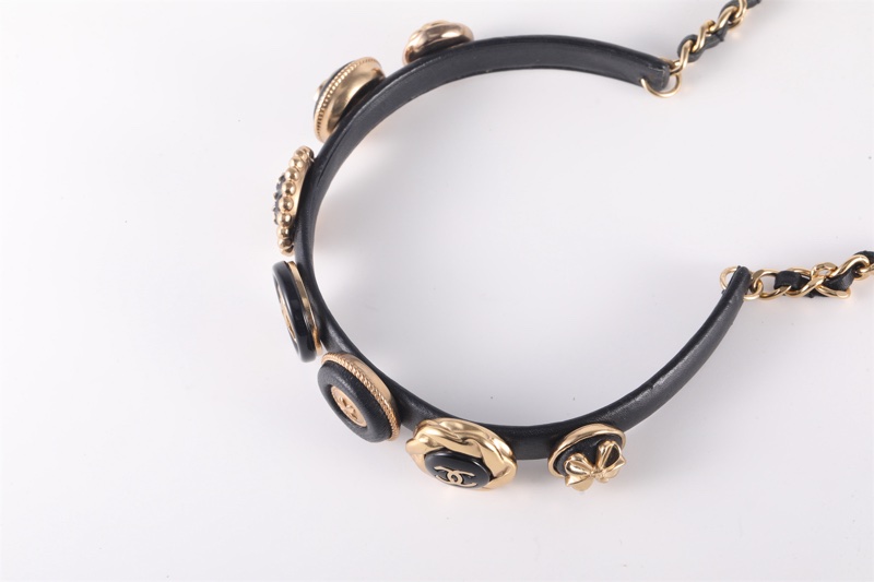 CHANEL(香奈兒)  合金 22A 手工坊 皮質項圈 chocker-1