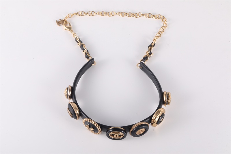 CHANEL(香奈兒)  合金 22A 手工坊 皮質項圈 chocker-2