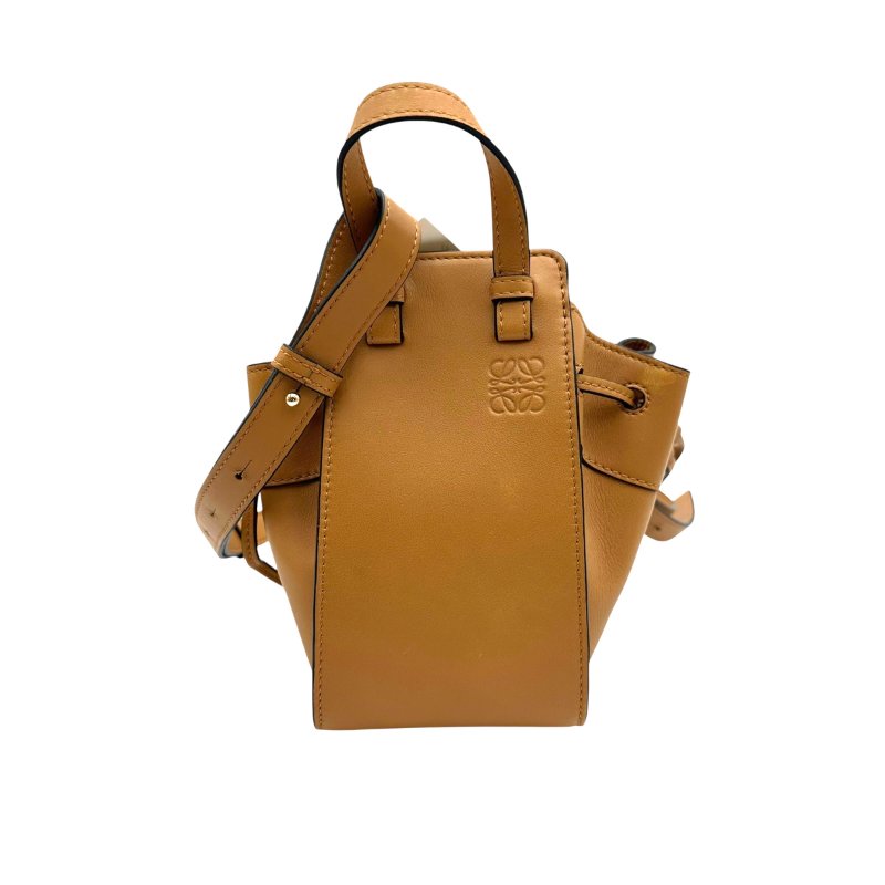 【美收精品】LOEWE Hammock mini 焦糖色手提包 B-574【隔月月中將轉賣至日本 上架期限30天】-0