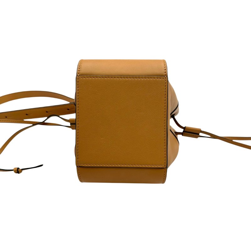 【美收精品】LOEWE Hammock mini 焦糖色手提包 B-574【隔月月中將轉賣至日本 上架期限30天】-4