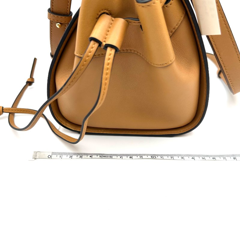 【美收精品】LOEWE Hammock mini 焦糖色手提包 B-574【隔月月中將轉賣至日本 上架期限30天】-11