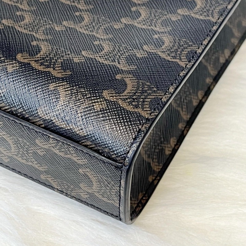 Celine 凱旋門琴譜托特包mini棕色老花 斜背包-5