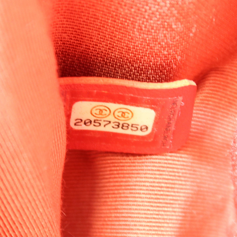 CHANEL 皮革Boy 28銀扣鏈帶肩背袋-6