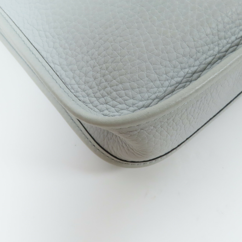 HERMES Clemence皮革Evelyne TPM金扣肩背袋Bleu Pale-7