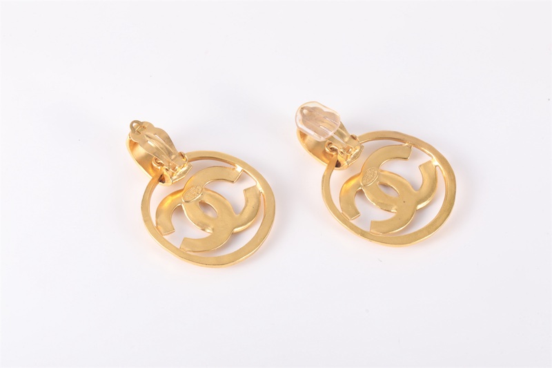 CHANEL(香奈兒)  合金 中古 圓環大雙C 耳夾-4