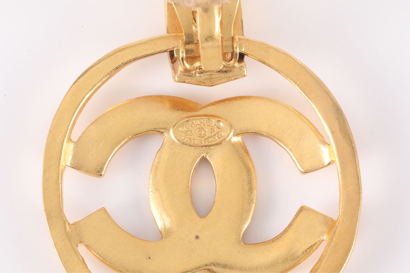 CHANEL(香奈兒)  合金 中古 圓環大雙C 耳夾-5
