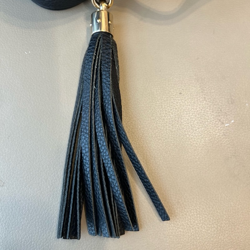 Gucci 流蘇相機包黑色-16