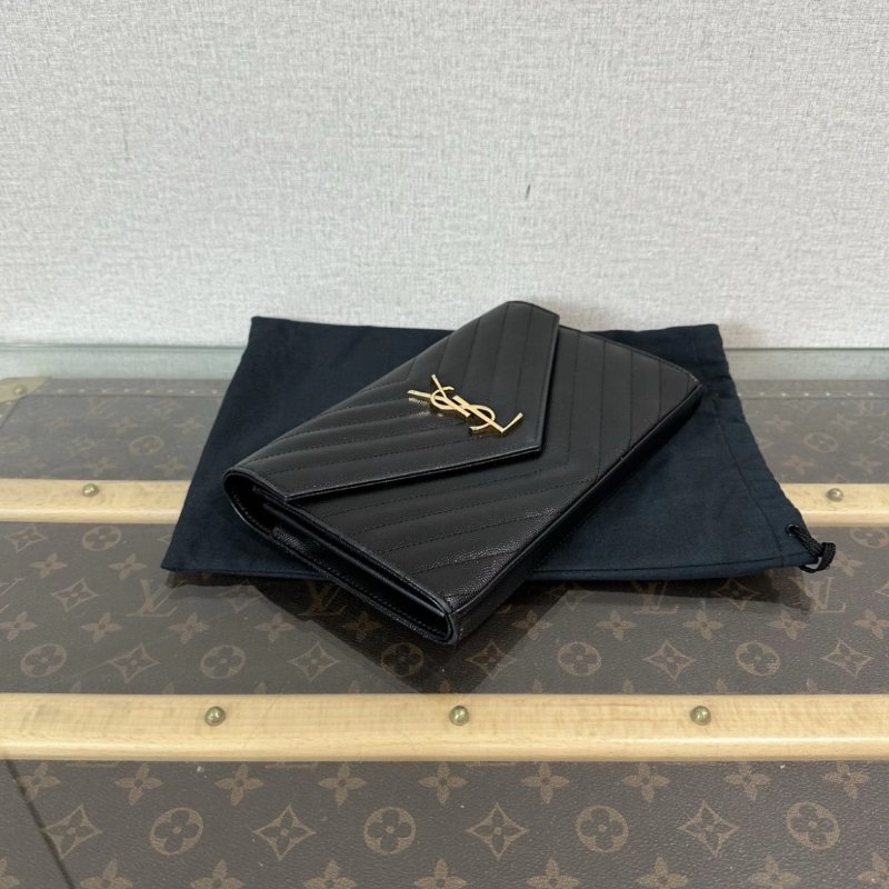 YSL 黑色金扣荔枝紋肩背斜背信封包 22*14*3 99新配件塵袋-4