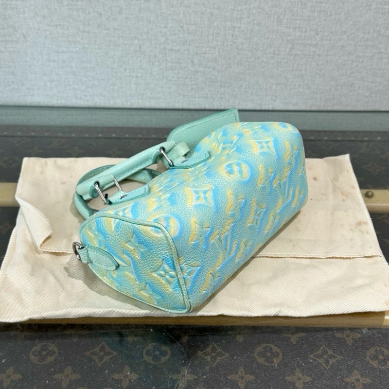 LV 星辰綠speedy nano手提斜背包 芯片款 16*10*7.5 99新配件塵袋-4