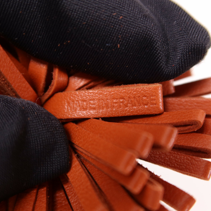 HERMES Swift皮革Duo Carmen銀扣掛飾-7