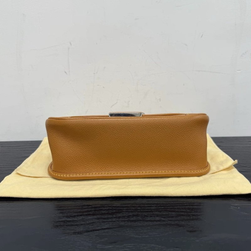 LV 焦糖色水波紋法棍肩背斜背包 芯片款 24.5*19.5*9 99新配件塵袋購證-3