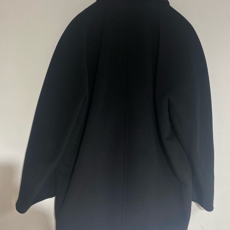 2025 秋冬 MaxMara -Rebus 黑色雙排扣大衣-1