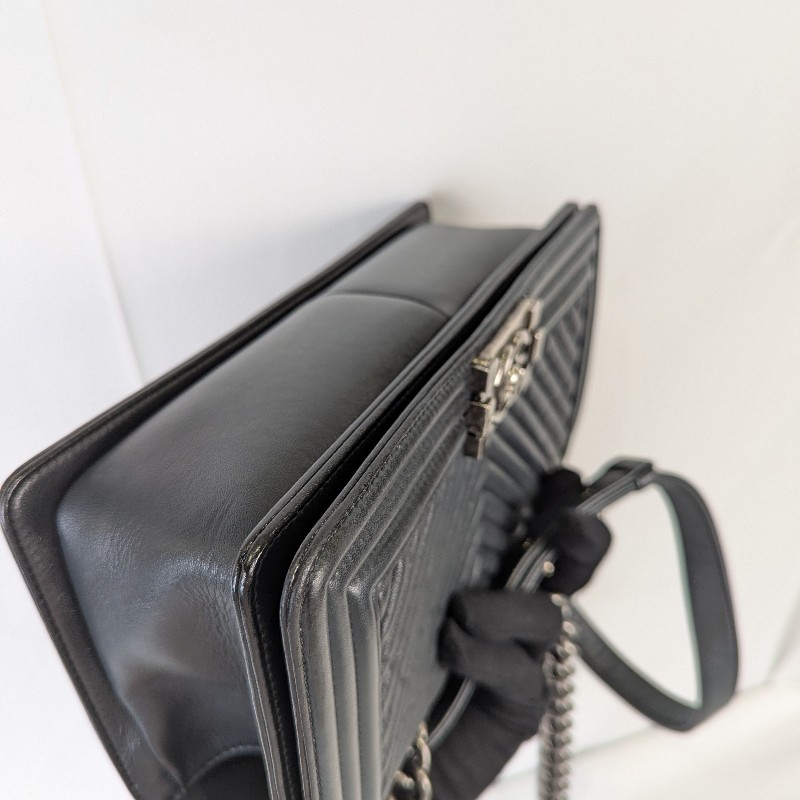 莉亞精品♡Chanel boy25炭灰銀釦-9