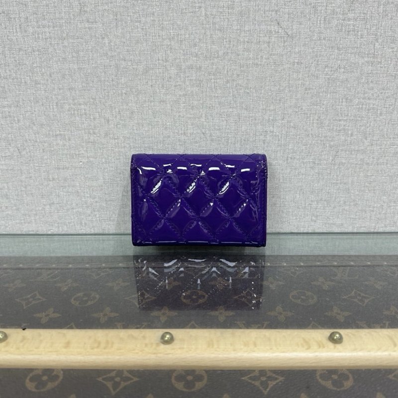 CHANEL 紫色漆皮銀扣翻蓋卡包 11*7.5*2.5 99新配件塵袋-5