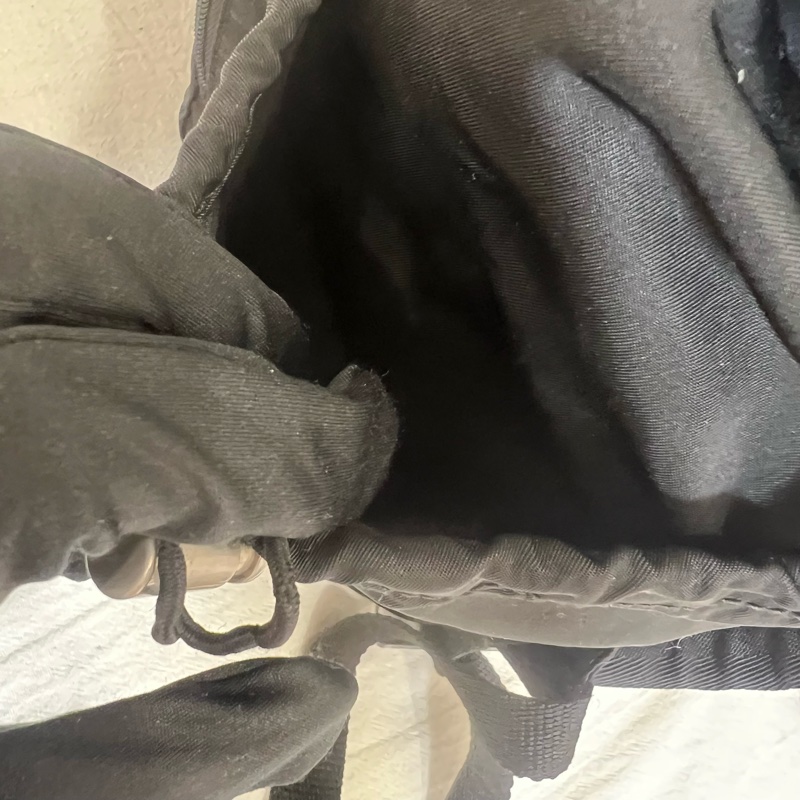 PRADA 帆布後背包-10