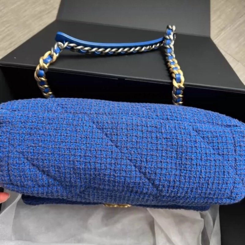 Chanel 19bag寶藍色 菱格鏈條包 31開 尺寸30×21×8.5cm,配件防塵袋,原盒子 98成新 誠可議-6