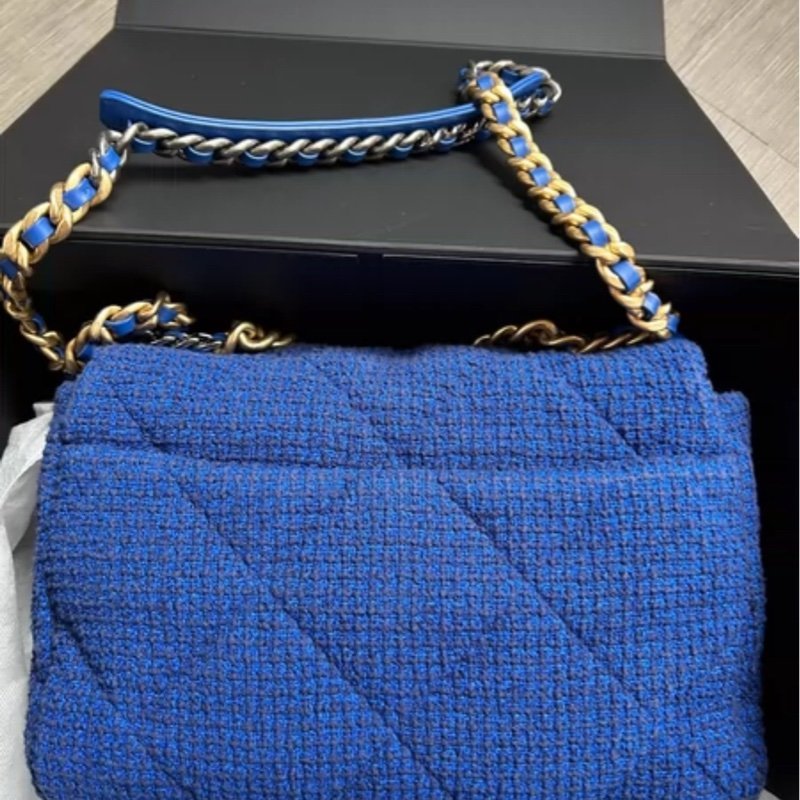 Chanel 19bag寶藍色 菱格鏈條包 31開 尺寸30×21×8.5cm,配件防塵袋,原盒子 98成新 誠可議-7