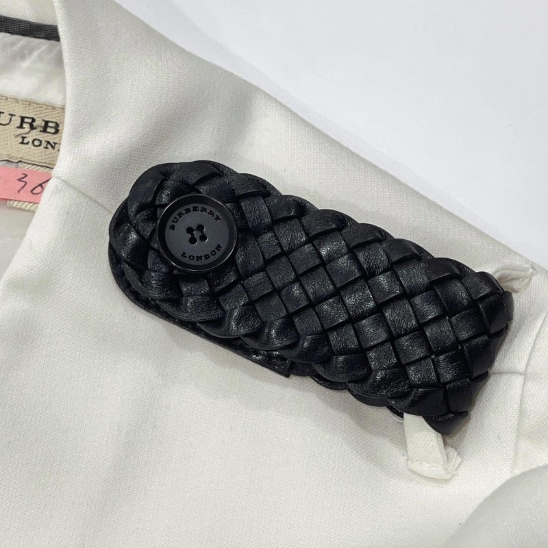 BURBERRY  倫敦 小牛皮編織肩扣V領洋裝-3