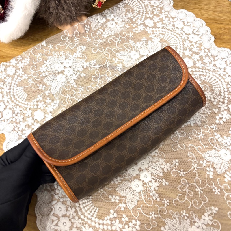 Celine Macadam Pouch 啡色凱旋門圓筒形腋下包 斜揹袋 送肩帶-0