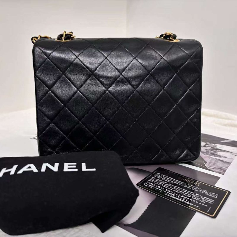 Chanel 羊皮方胖子20cm 卡標塵袋齊全 經典款值得擁有-8