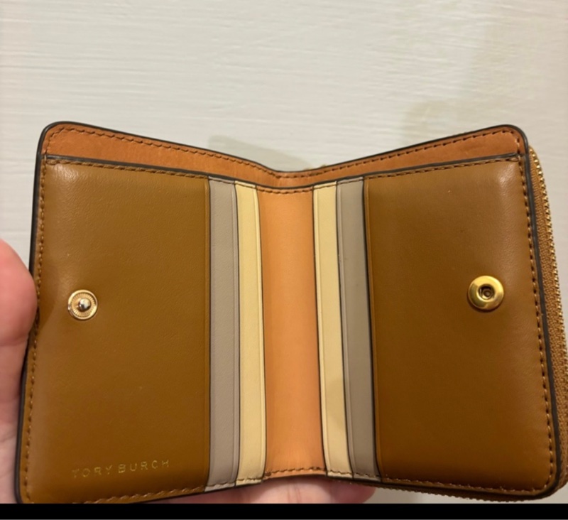 Tory Burch 棕色短夾-5