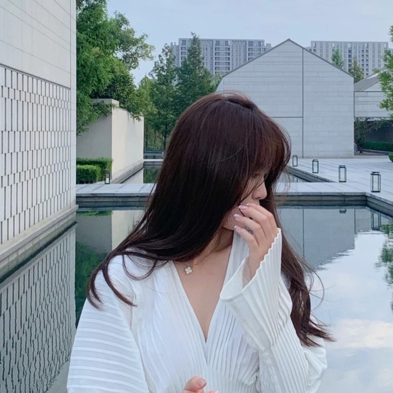 小巴黎二手名牌 真品fendi mini peekaboo 午夜藍 藏藍 膜在 未使用 附件齊全 專櫃16.8萬-28