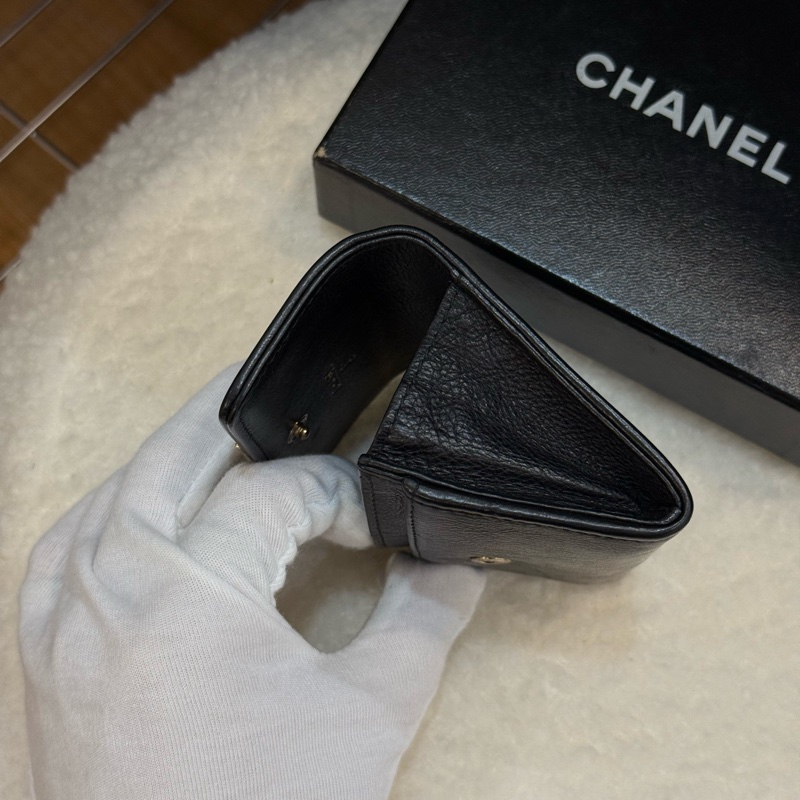 (保留中)CHANEL金屬鐵牌黑色卡夾零錢包-9