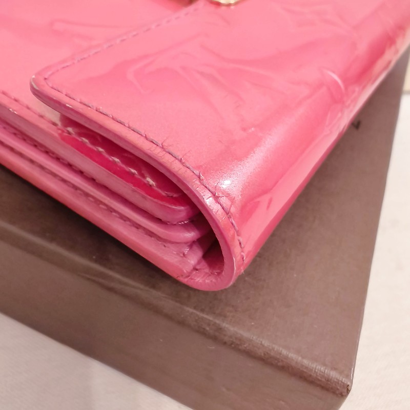 Louis Vuitton 漆皮壓花短夾-13