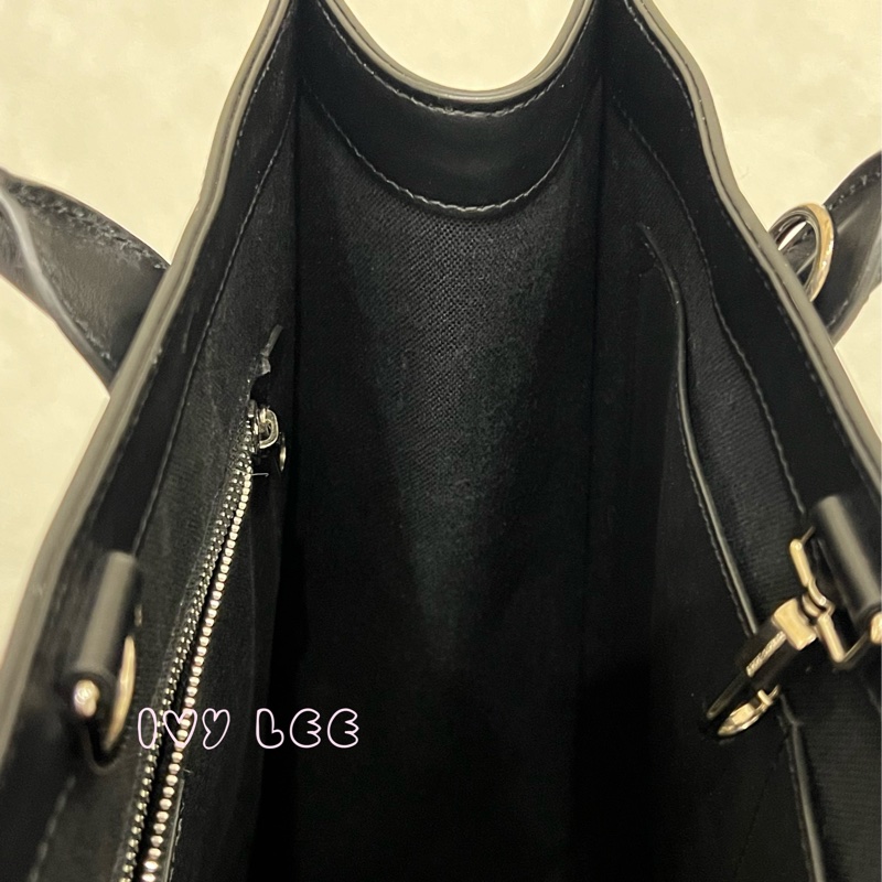 BURBERRY 經典黑色牛皮 滿版LOGO 托特包 男士 斜背包 手提包 正品 二手精品-4