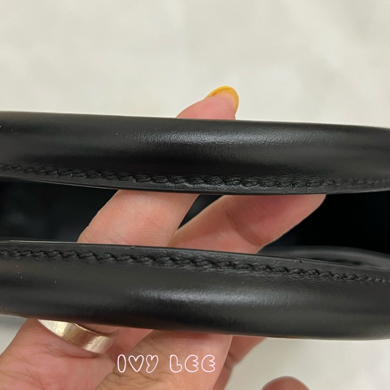 BURBERRY 經典黑色牛皮 滿版LOGO 托特包 男士 斜背包 手提包 正品 二手精品-8