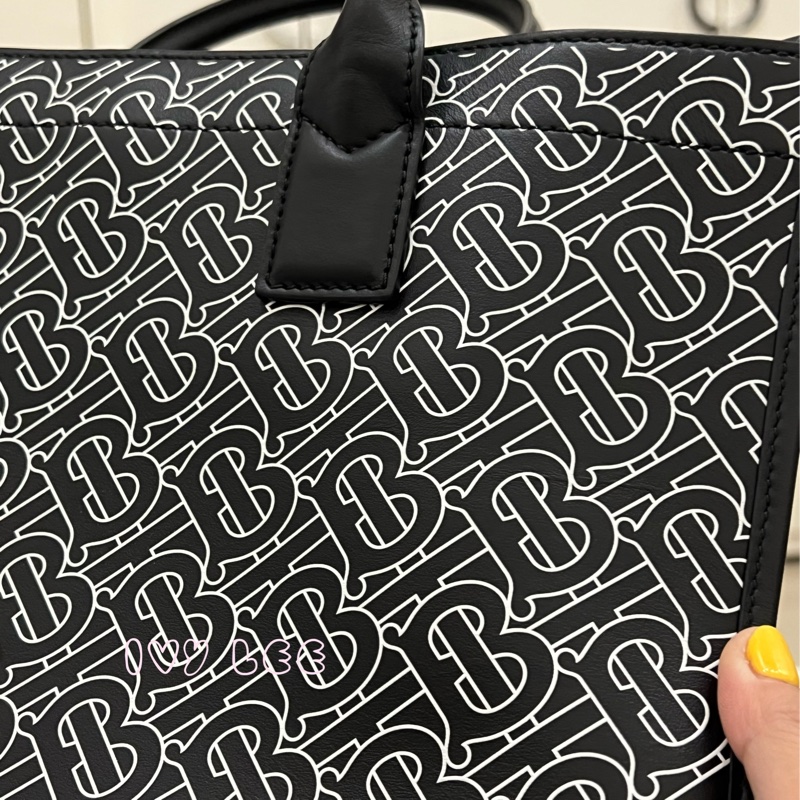 BURBERRY 經典黑色牛皮 滿版LOGO 托特包 男士 斜背包 手提包 正品 二手精品-30