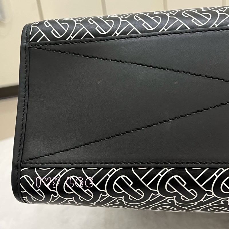 BURBERRY 經典黑色牛皮 滿版LOGO 托特包 男士 斜背包 手提包 正品 二手精品-38