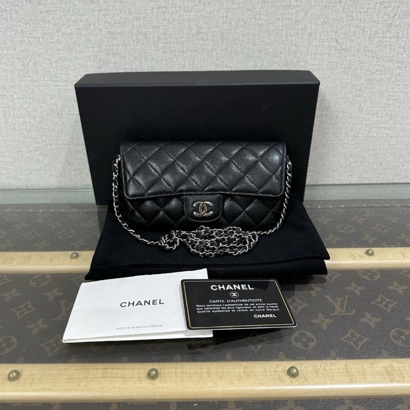 CHANEL 21K黑銀肩背斜背眼鏡包18.5*9*4.5 99新 配件盒子塵袋保卡-0